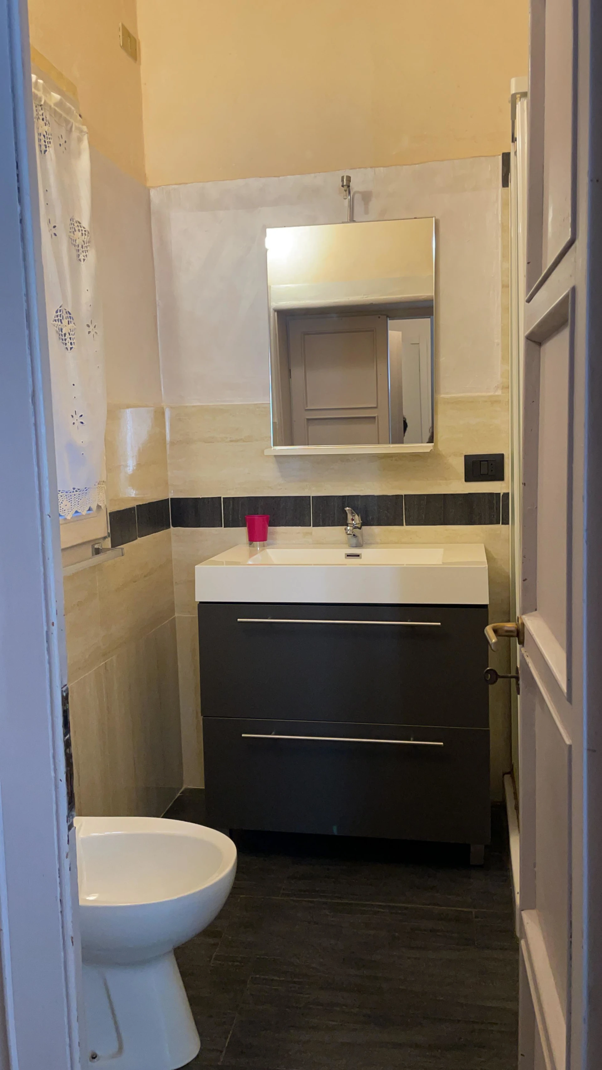 Camera Classic · The Key, Firenze centro, Via Cittadella 22 · bagno condiviso